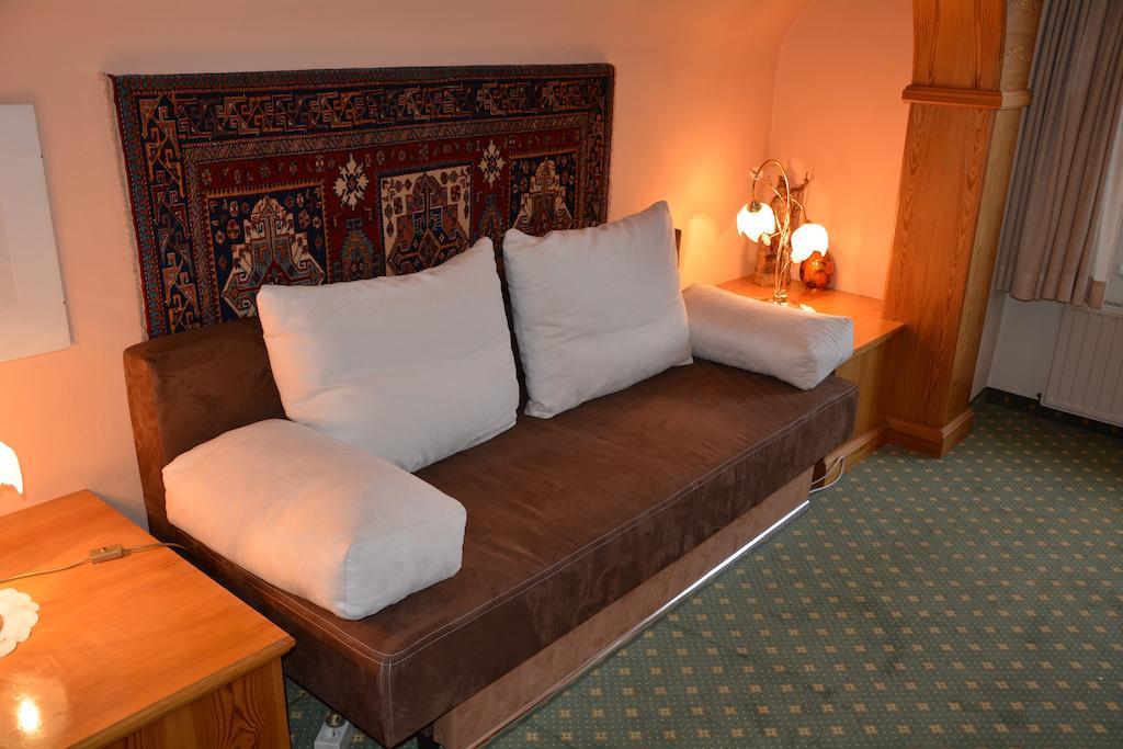 Hotel-Restaurant Fischer Bad Waltersdorf Pokoj fotografie